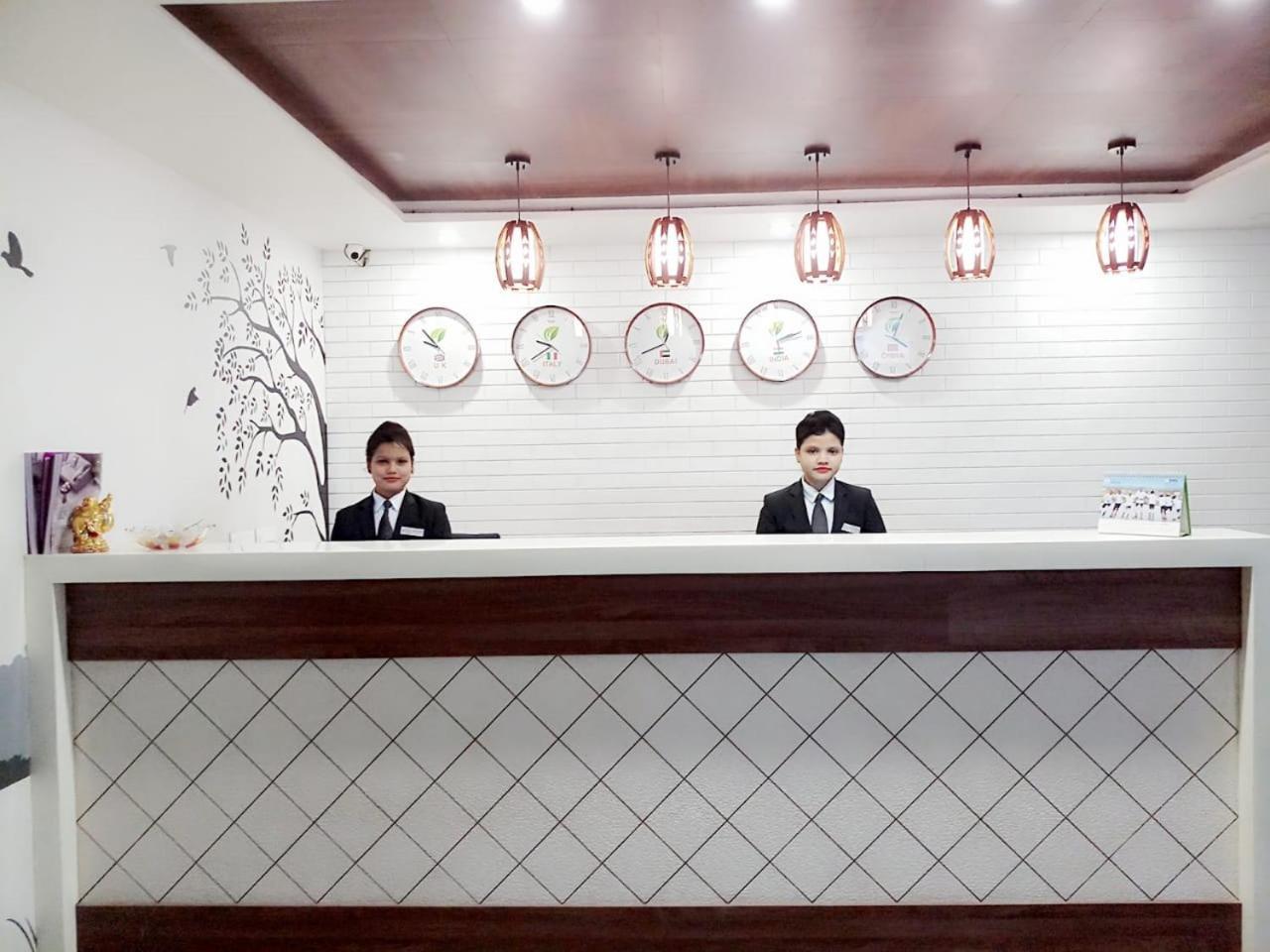 The Grand Vardhman Hotel Morbi Exterior photo
